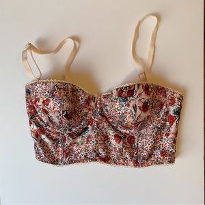 Victoria’s Secret pink floral bustier 🌷